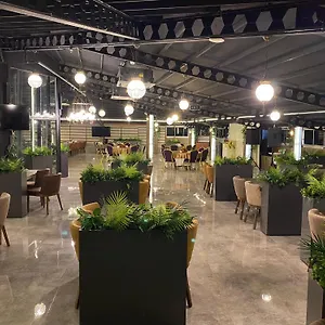 4* Otel Yucel